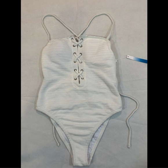 NWT Lucky‎ Brand Havana Lace-Up One-Piece Swimsuit in White [SZ Large ] - Picture 2 of 8